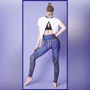 NWT/NIB Niyama Sol Plume Legging
